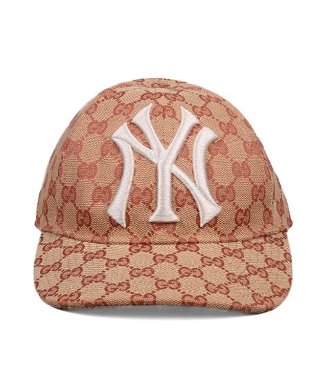 Gucci x NY Yankees Edition GG Supreme Patch Cap